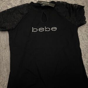 Bebe y2k keyhole top with lace sleeves
